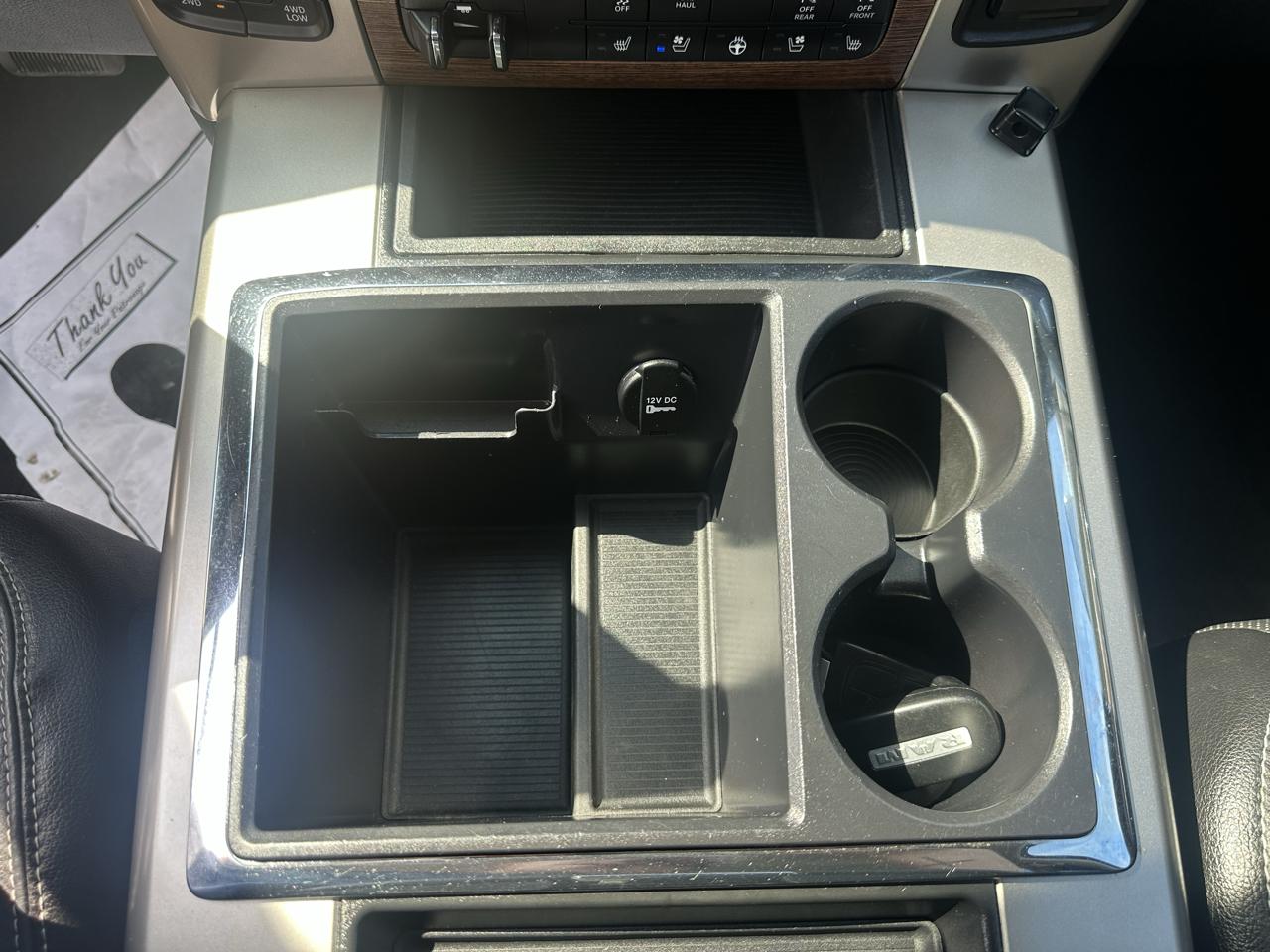 RAM 1500 4WD Crew Cab 149" Laramie 2014