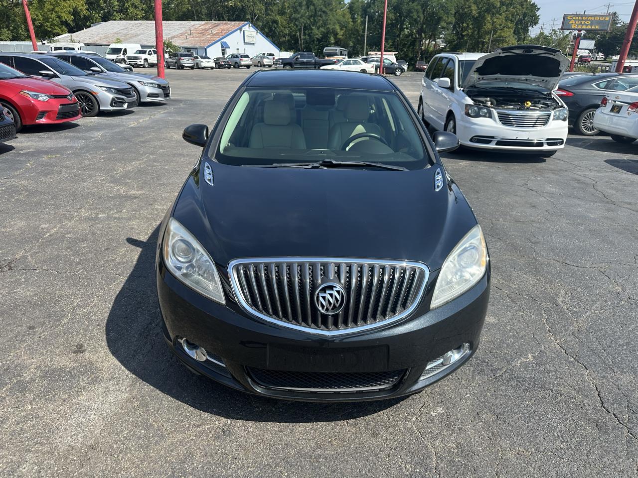 Buick Verano 4dr Sdn Leather Group 2013