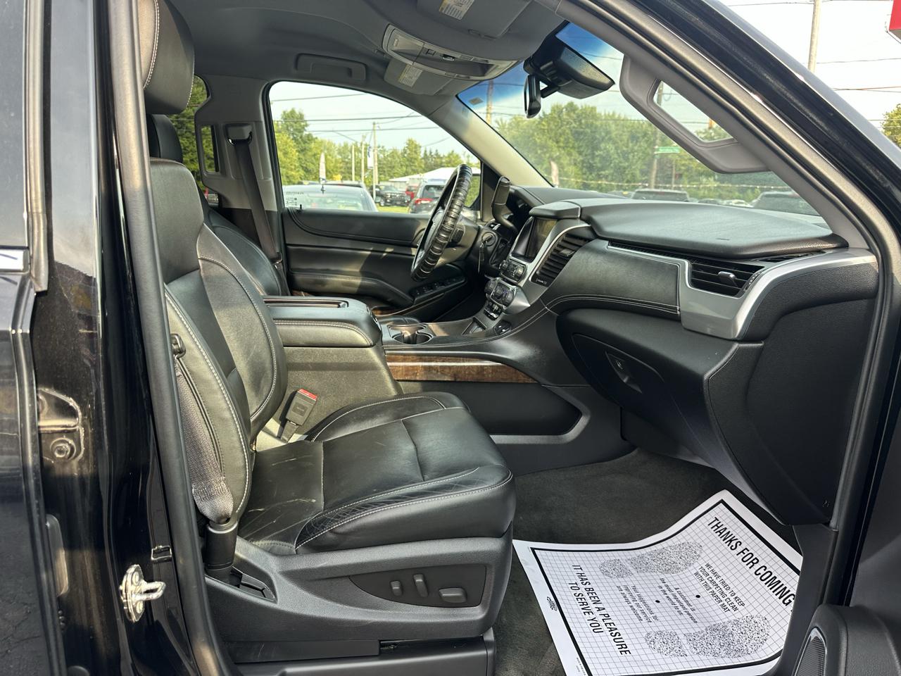 Chevrolet Suburban 4WD 4dr LT 2015