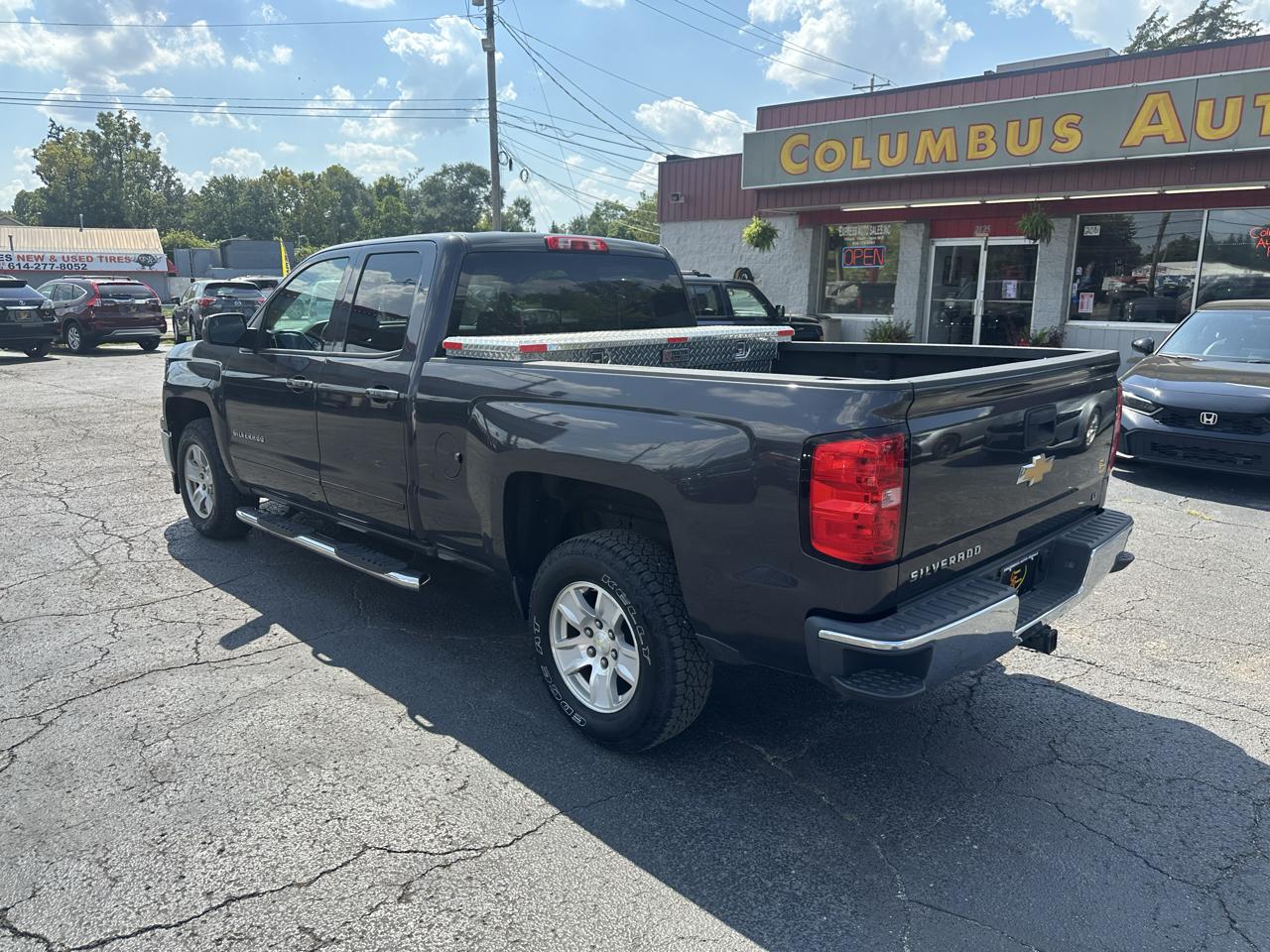 Chevrolet Silverado 1500 2WD Double Cab 143.5" LT w/1LT 2015