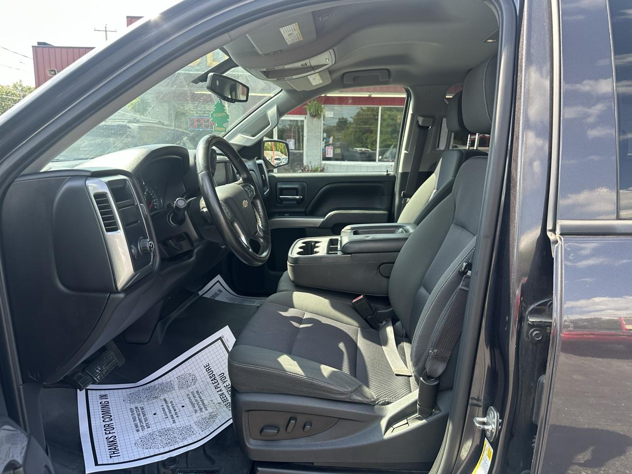 Chevrolet Silverado 1500 2WD Double Cab 143.5" LT w/1LT 2015