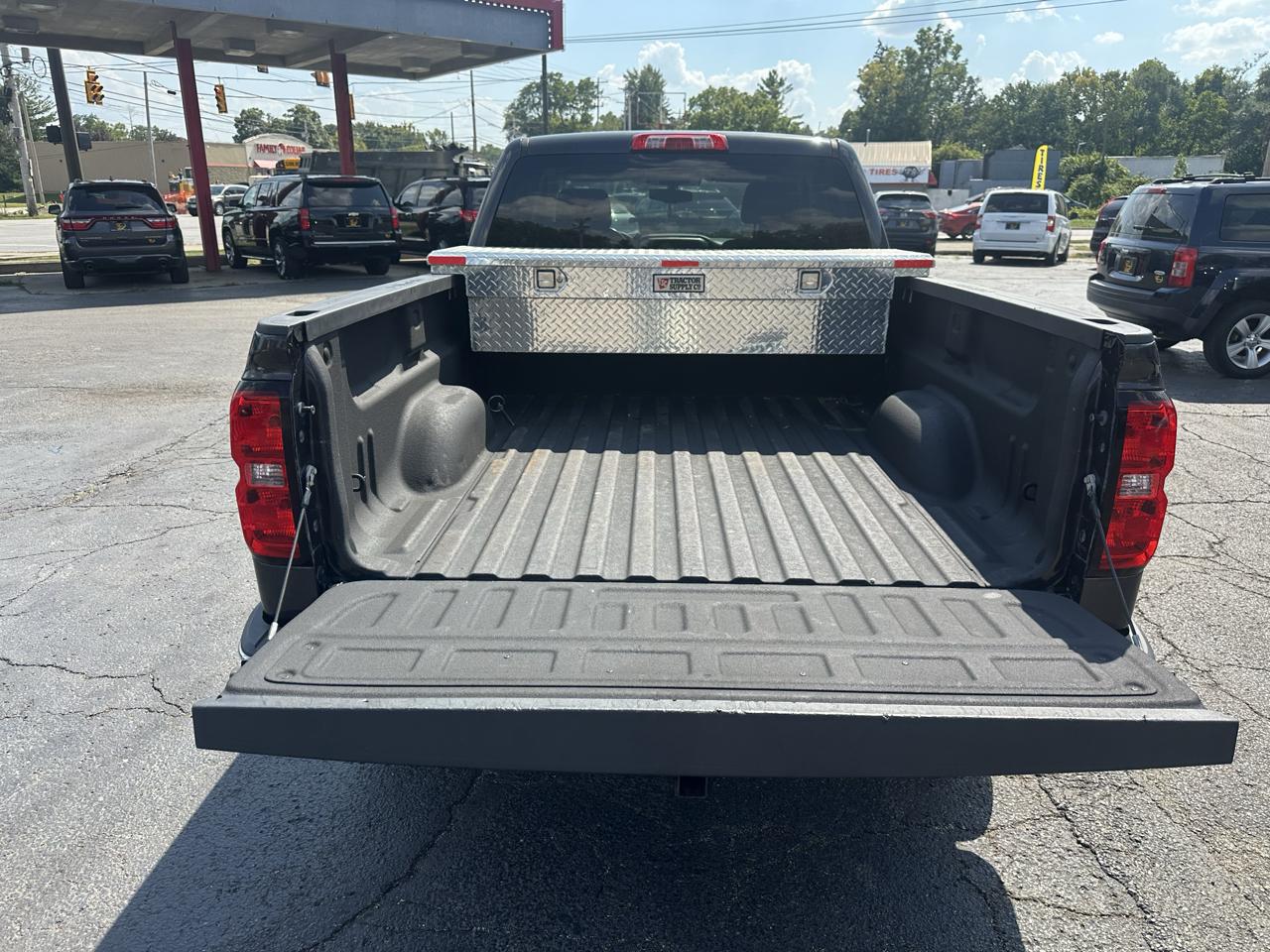 Chevrolet Silverado 1500 2WD Double Cab 143.5" LT w/1LT 2015