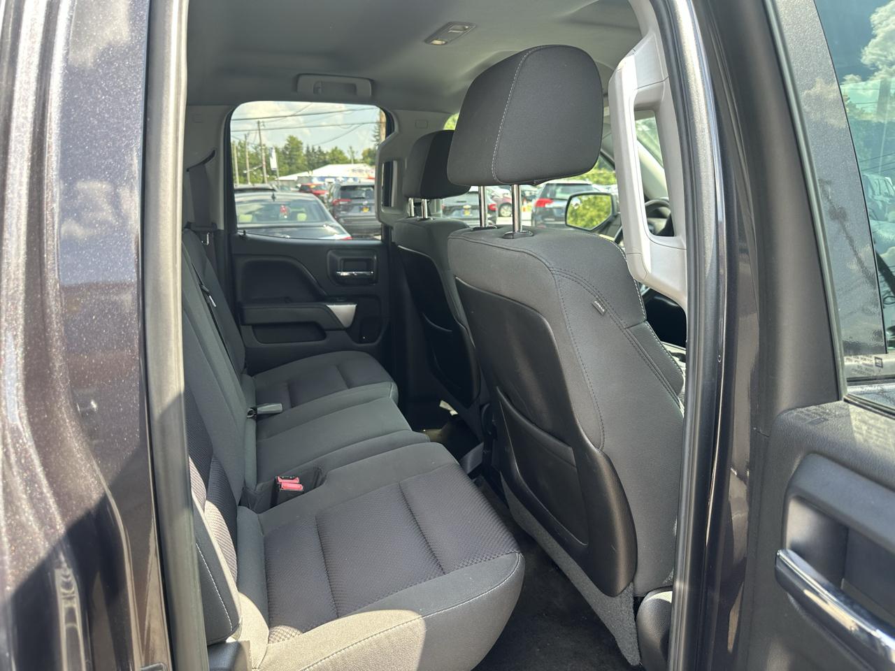 Chevrolet Silverado 1500 2WD Double Cab 143.5" LT w/1LT 2015