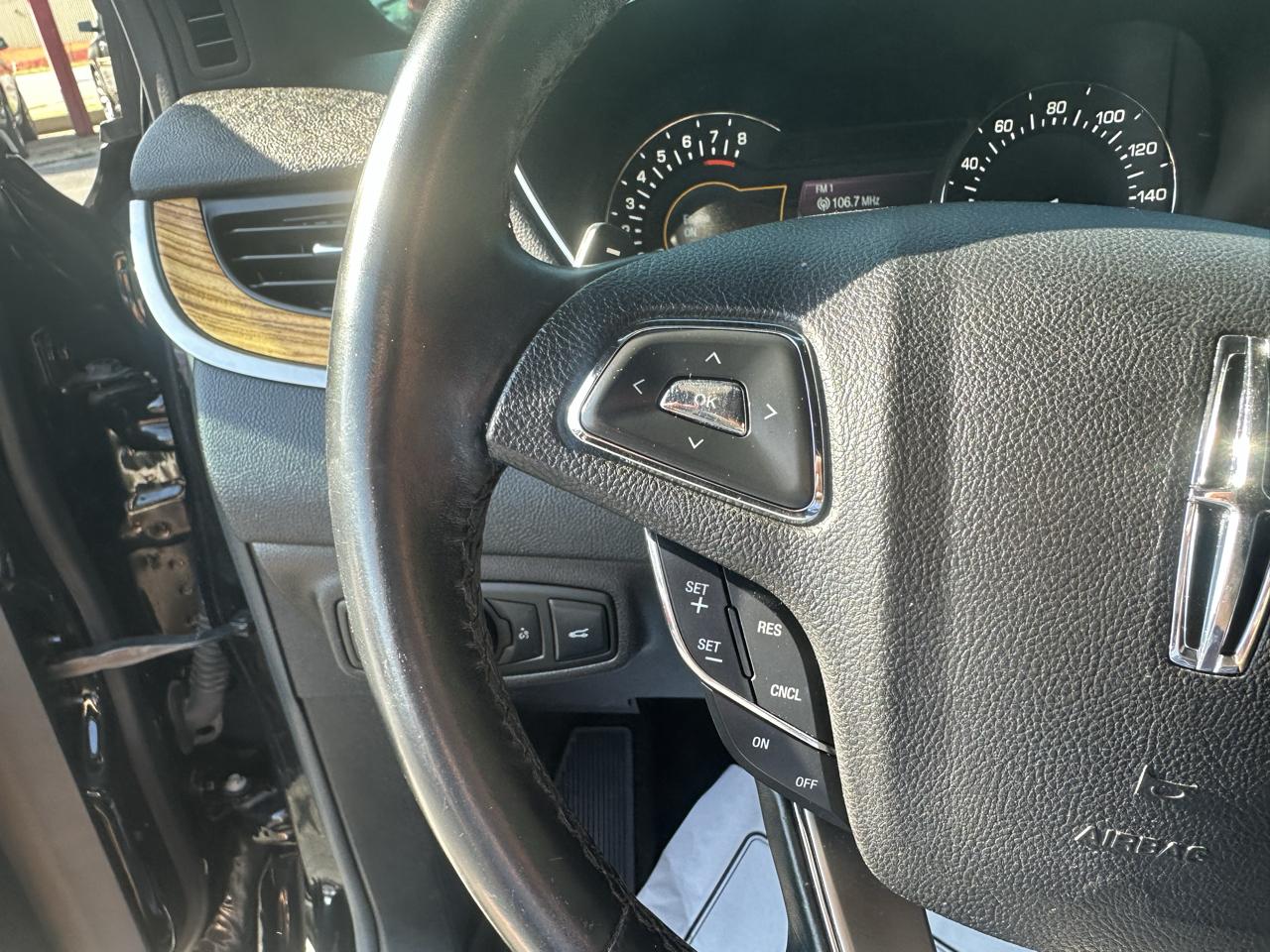 Lincoln MKC FWD 4dr Select 2016