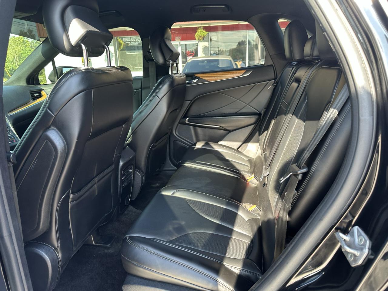 Lincoln MKC FWD 4dr Select 2016