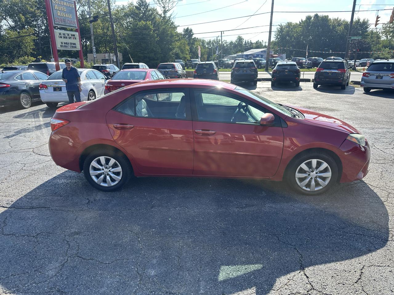 Toyota Corolla 4dr Sdn CVT LE Premium (Natl) 2015