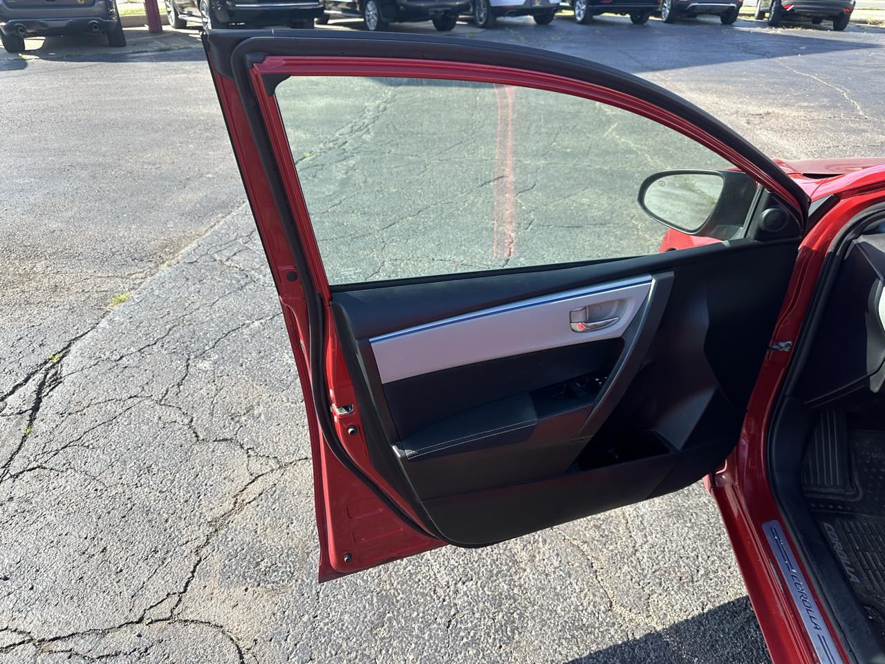 Toyota Corolla 4dr Sdn CVT LE Premium (Natl) 2015