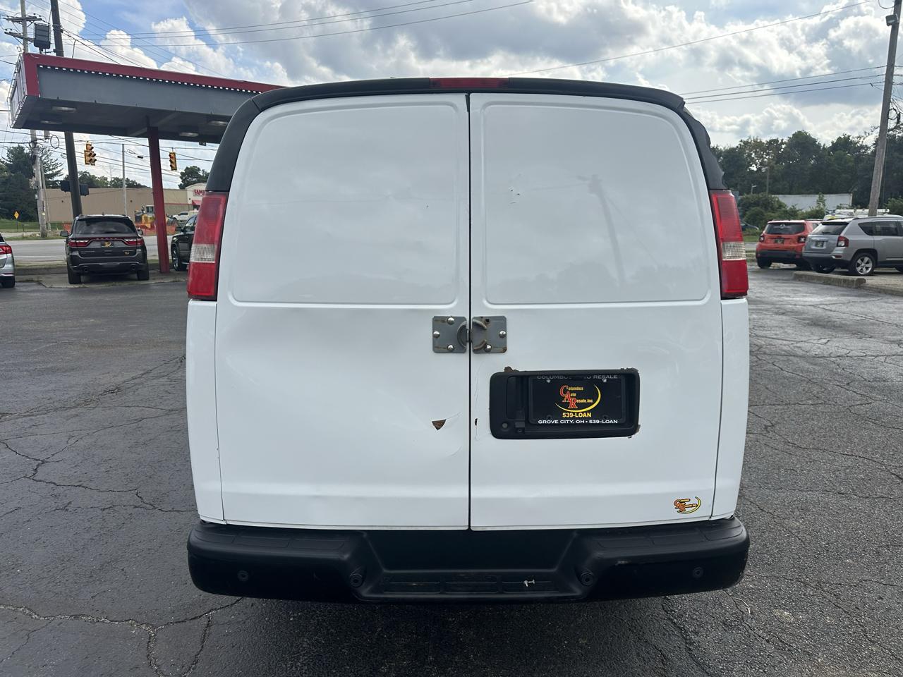 Chevrolet Express Cargo Van RWD 3500 135" 2016