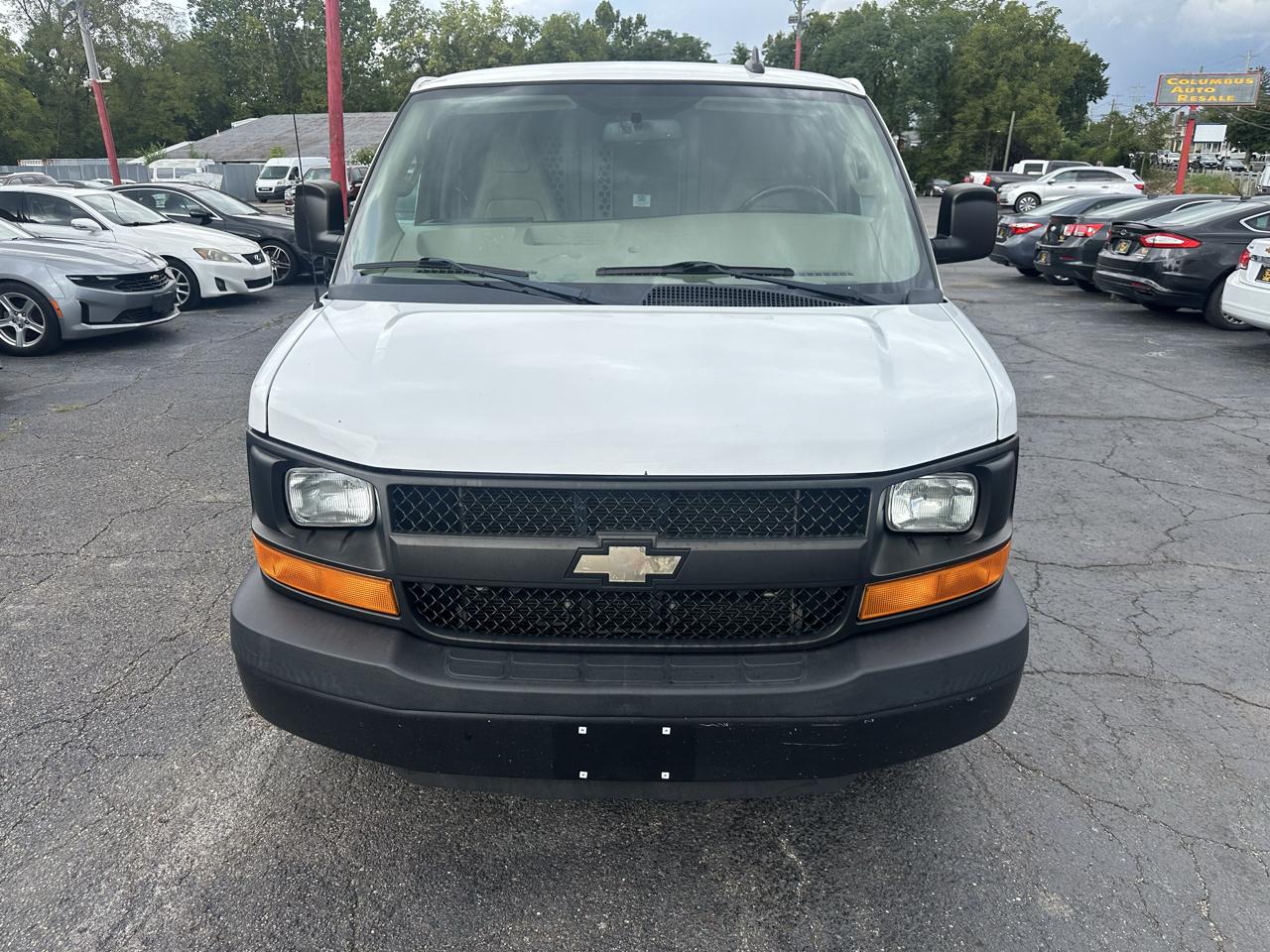 Chevrolet Express Cargo Van RWD 3500 135" 2016
