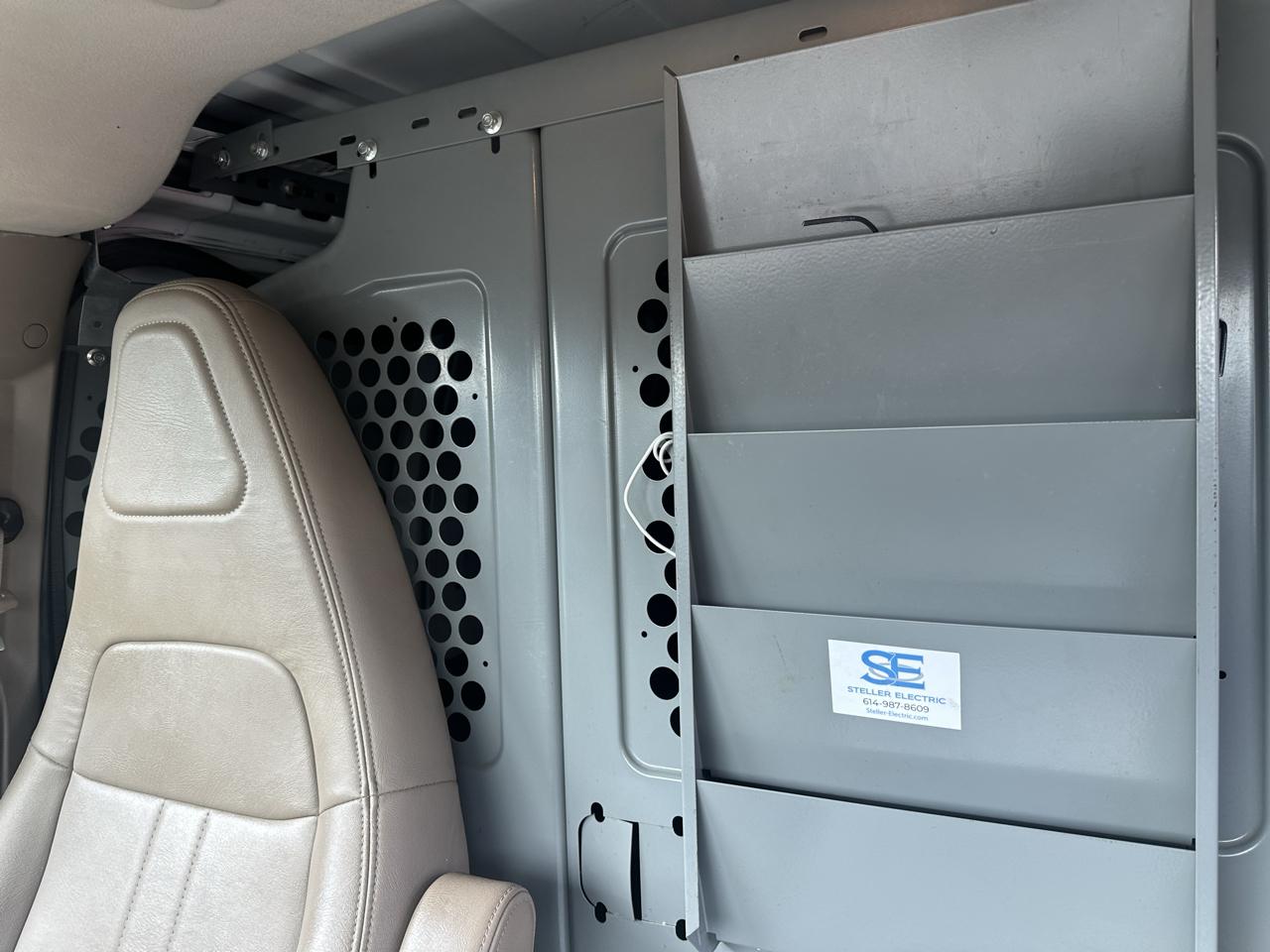 Chevrolet Express Cargo Van RWD 3500 135" 2016
