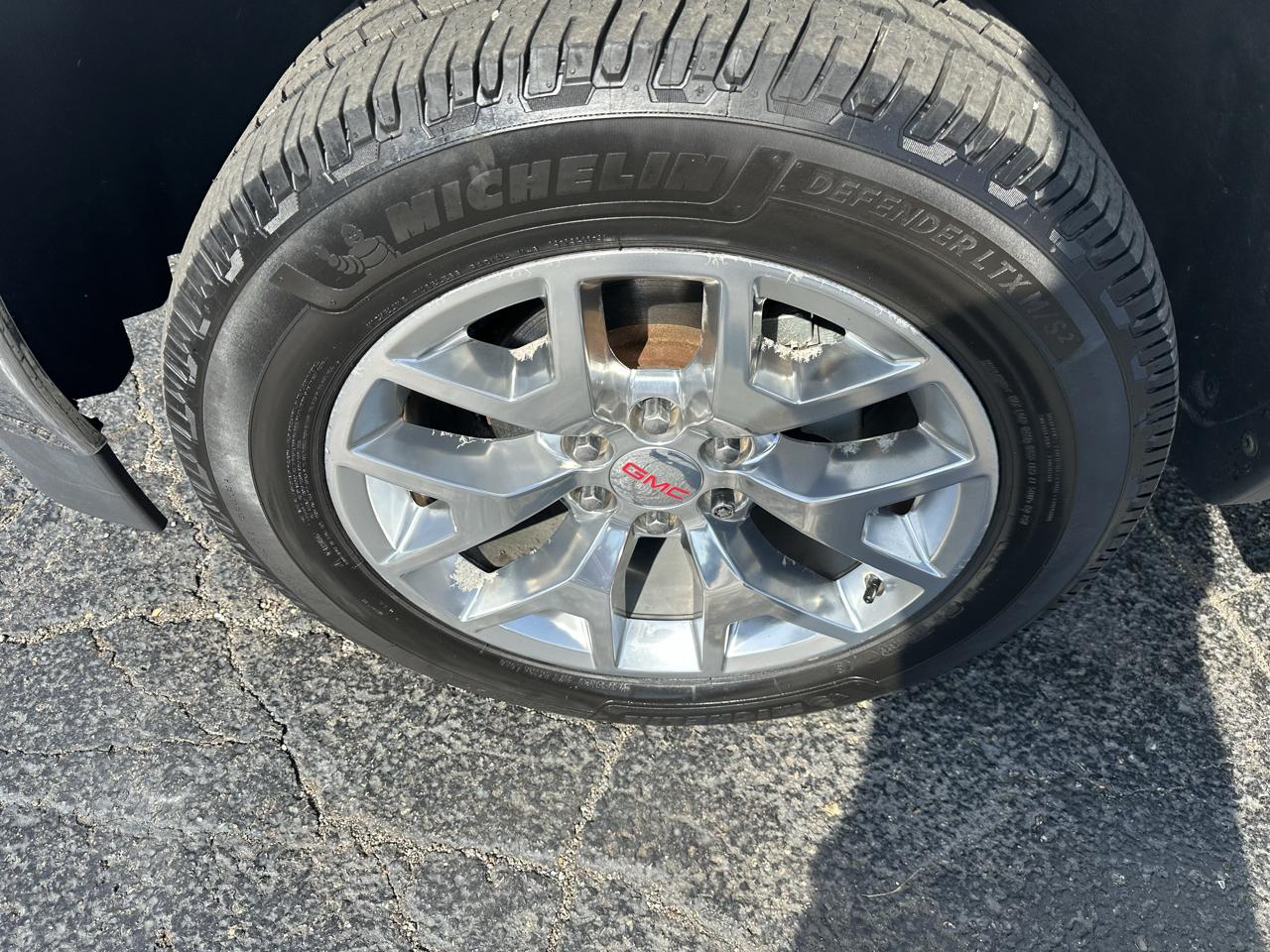 GMC Sierra 1500 4WD Crew Cab 143.5" SLT 2018