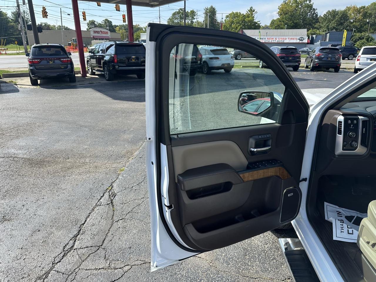 GMC Sierra 1500 4WD Crew Cab 143.5" SLT 2018