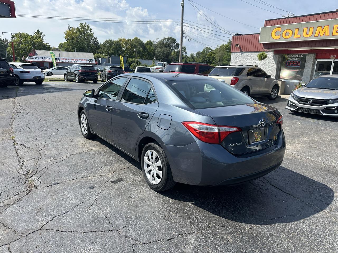 Toyota Corolla 4dr Sdn CVT LE Premium (Natl) 2015