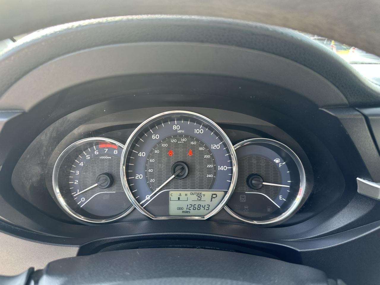 Toyota Corolla 4dr Sdn CVT LE Premium (Natl) 2015