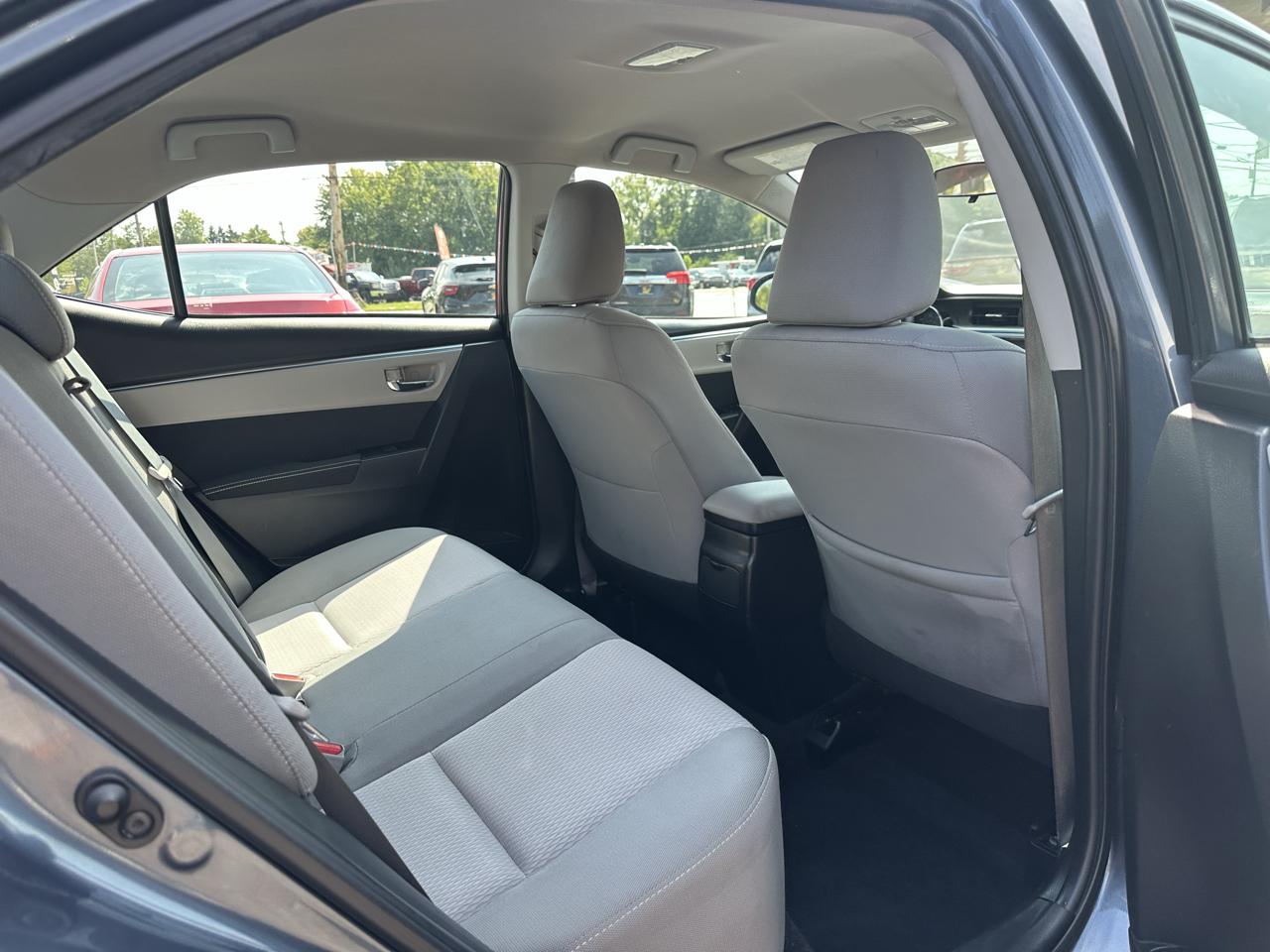 Toyota Corolla 4dr Sdn CVT LE Premium (Natl) 2015
