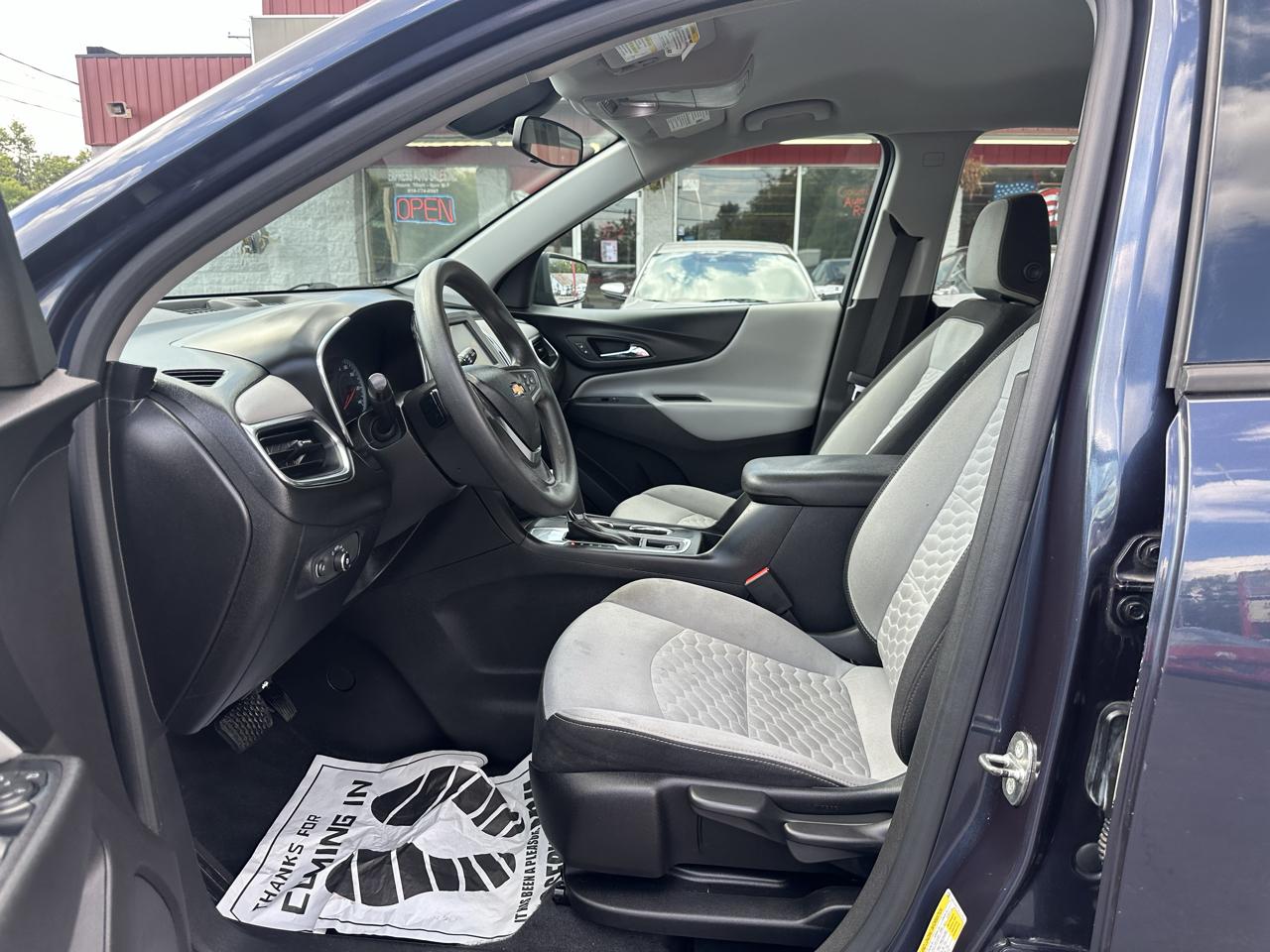 Chevrolet Equinox FWD 4dr LS w/1LS 2018