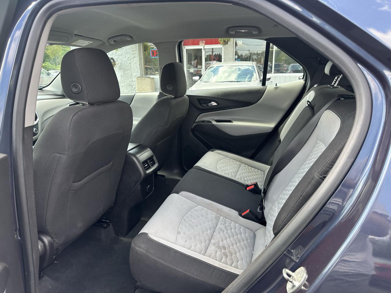 Chevrolet Equinox FWD 4dr LS w/1LS 2018