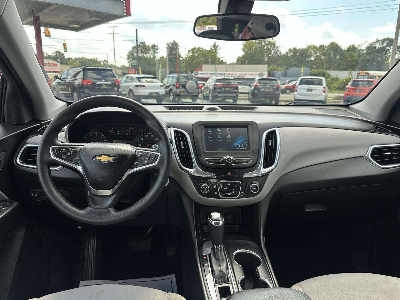 Chevrolet Equinox FWD 4dr LS w/1LS 2018