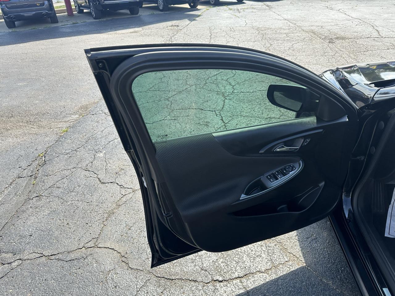 Chevrolet Malibu 4dr Sdn 1LT 2023