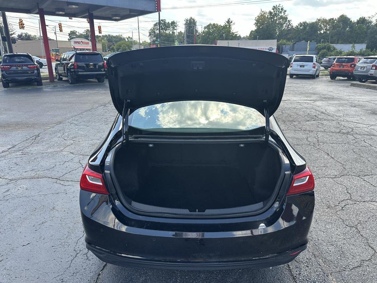 Chevrolet Malibu 4dr Sdn 1LT 2023