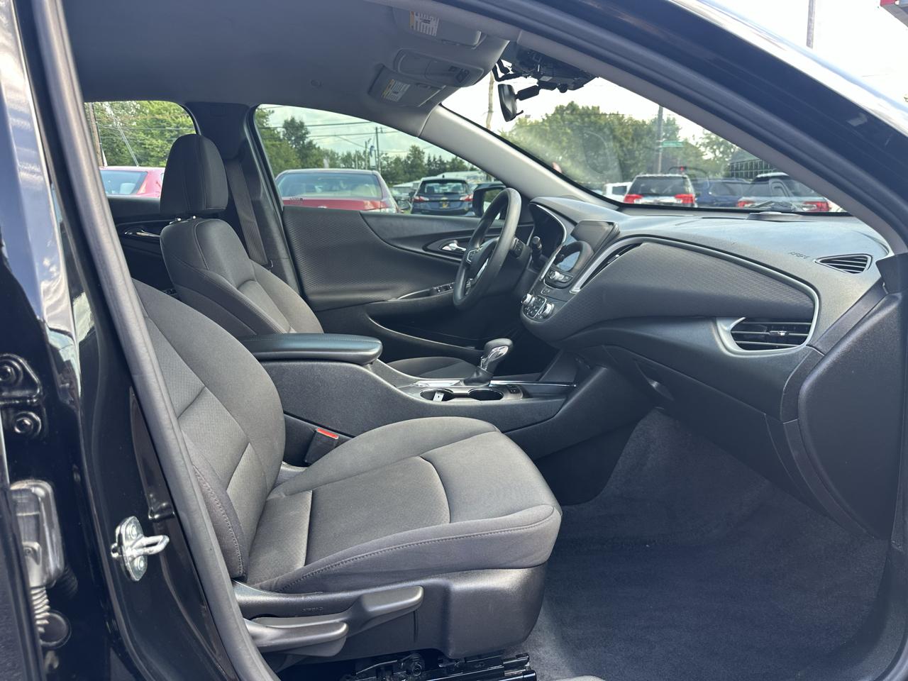 Chevrolet Malibu 4dr Sdn 1LT 2023