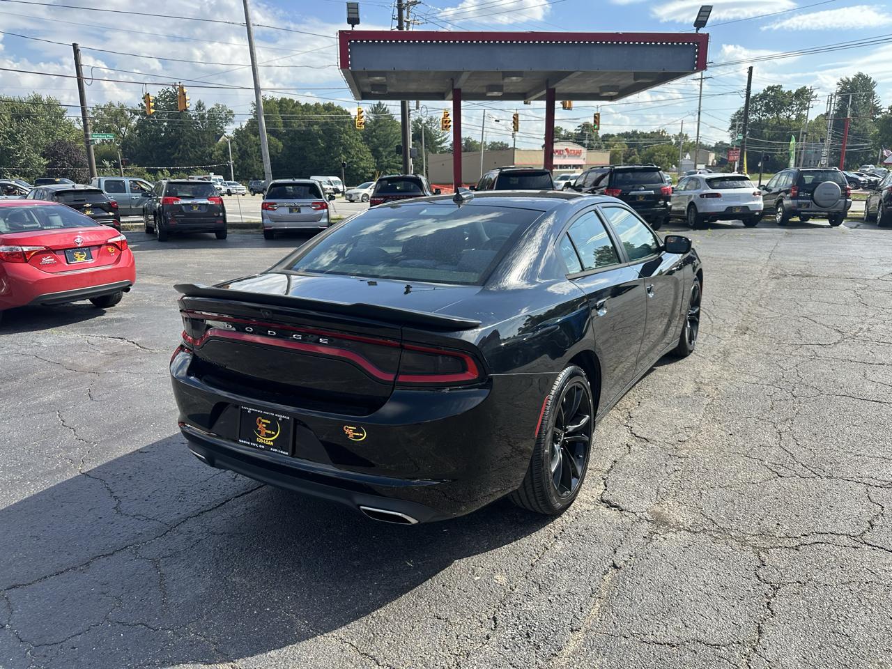 Dodge Charger SXT RWD 2017