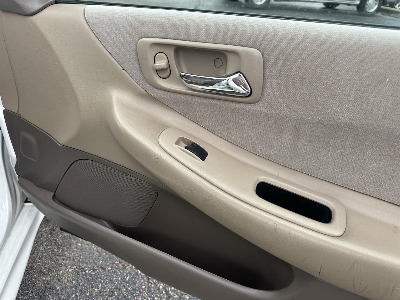 Honda Accord Sdn EX Auto ULEV w/Leather 2002
