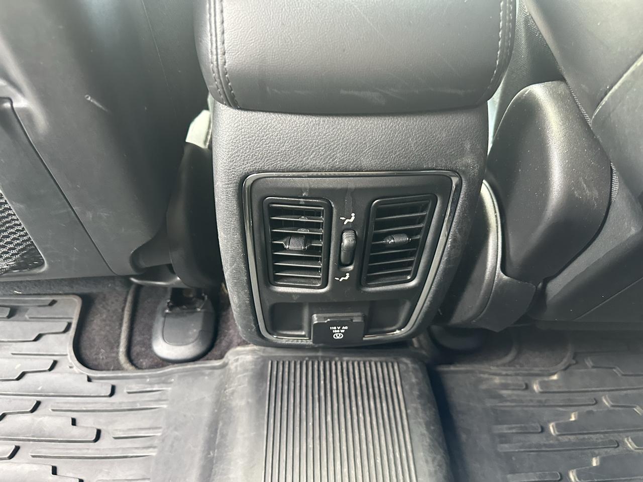 Jeep Grand Cherokee Altitude 4x4 *Ltd Avail* 2017
