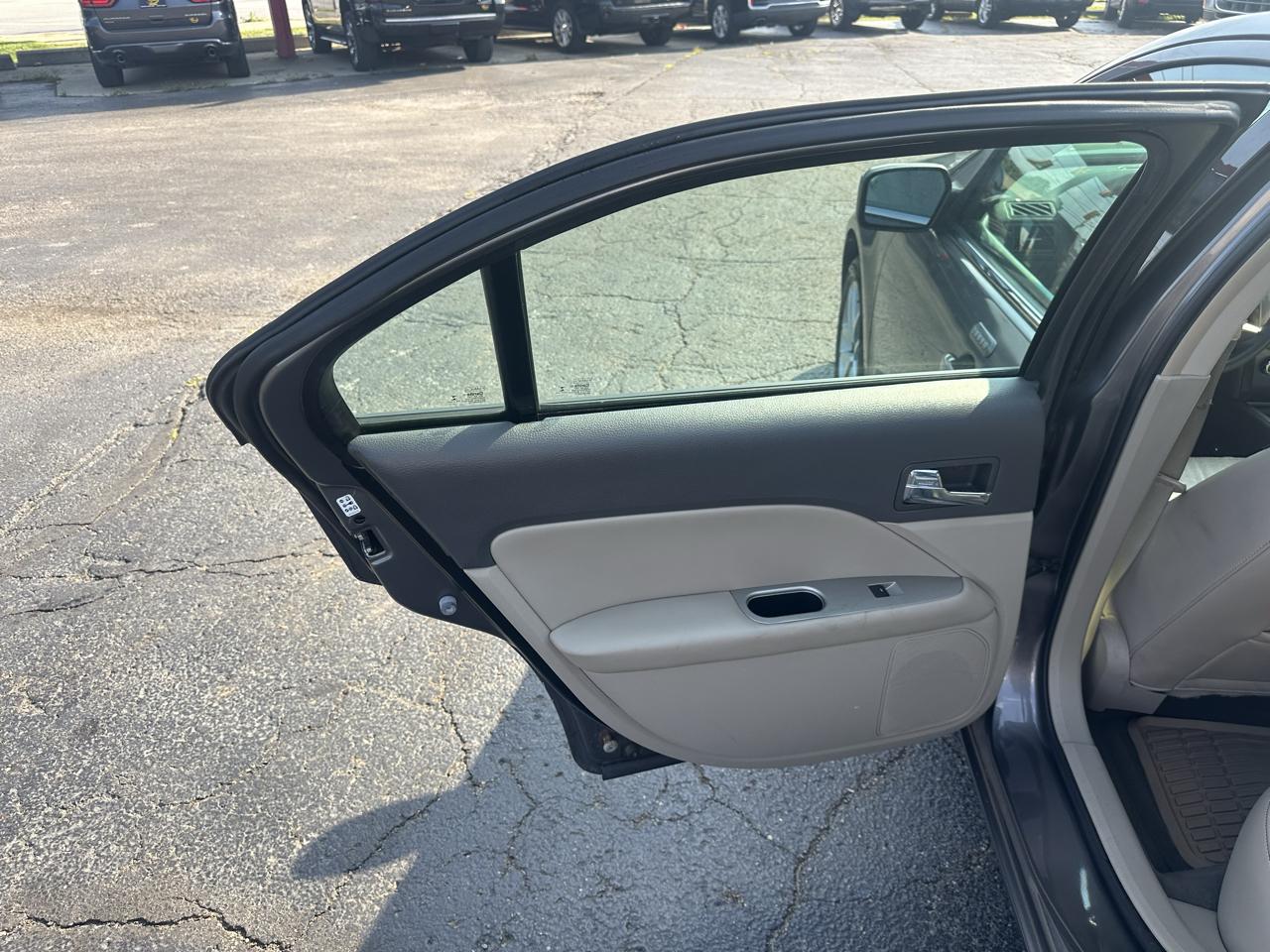 Ford Fusion 4dr Sdn SEL FWD 2012