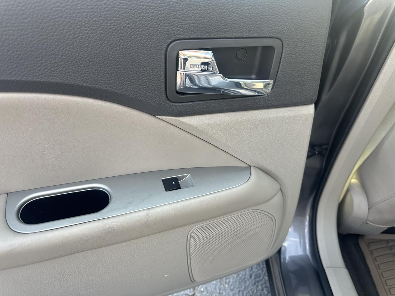 Ford Fusion 4dr Sdn SEL FWD 2012