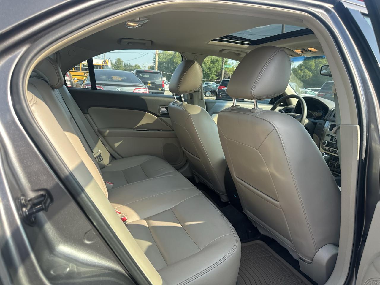 Ford Fusion 4dr Sdn SEL FWD 2012
