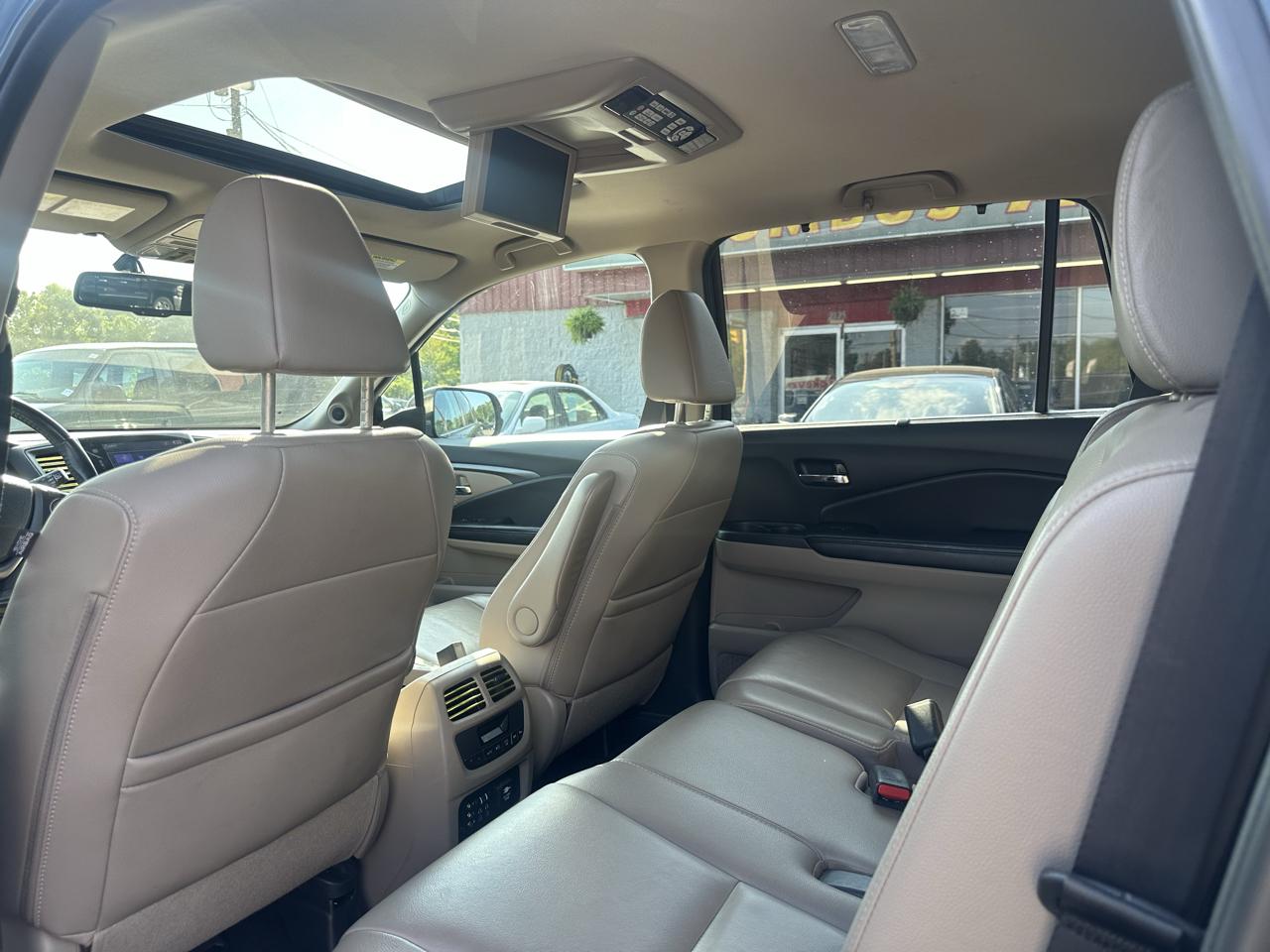 Honda Pilot AWD 4dr EX-L w/RES 2016