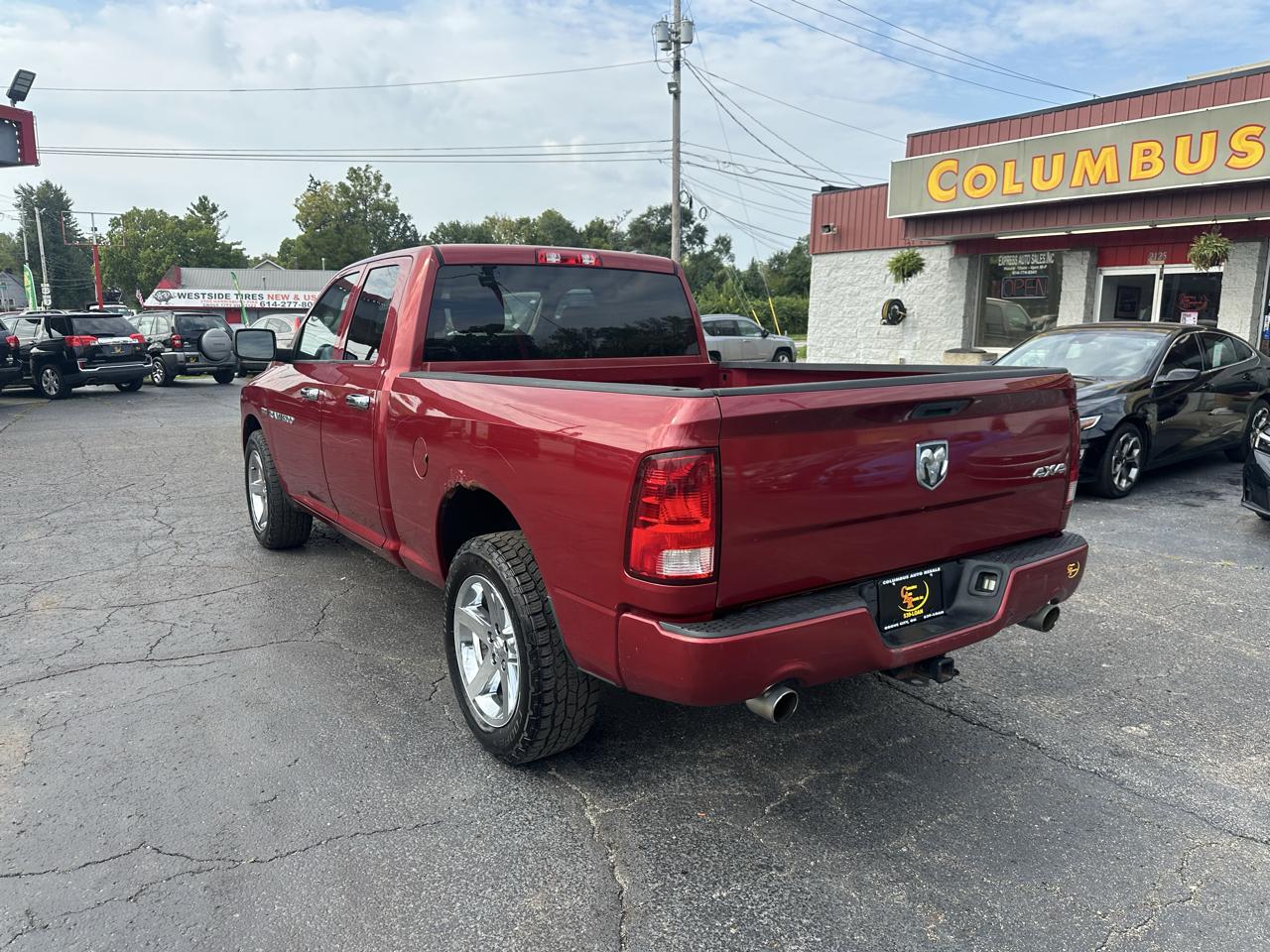 RAM 1500 4WD Quad Cab 140.5" Express 2012