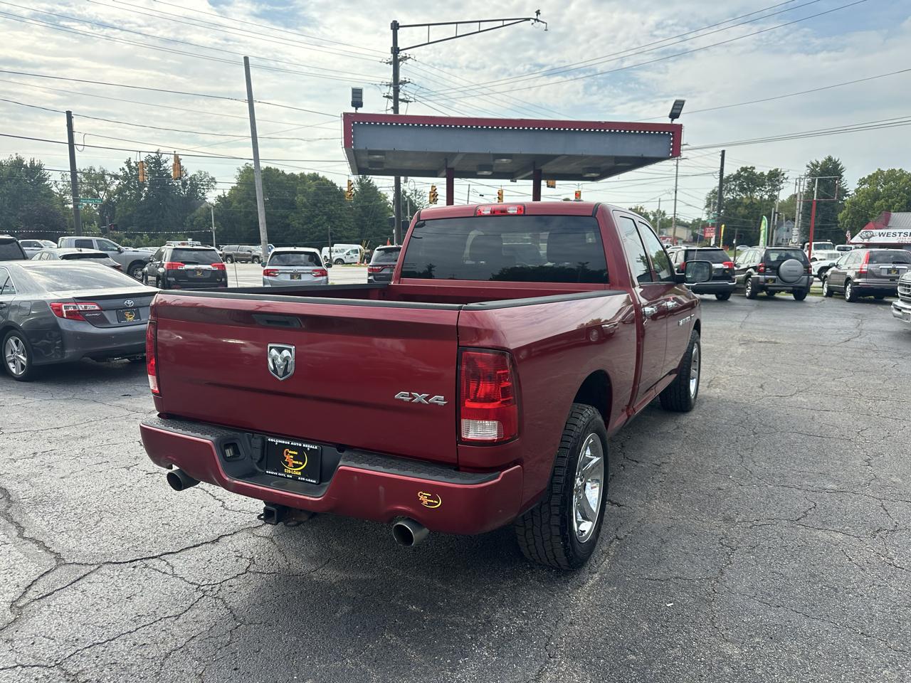 RAM 1500 4WD Quad Cab 140.5" Express 2012