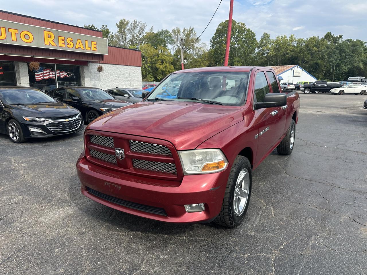 RAM 1500 4WD Quad Cab 140.5" Express 2012