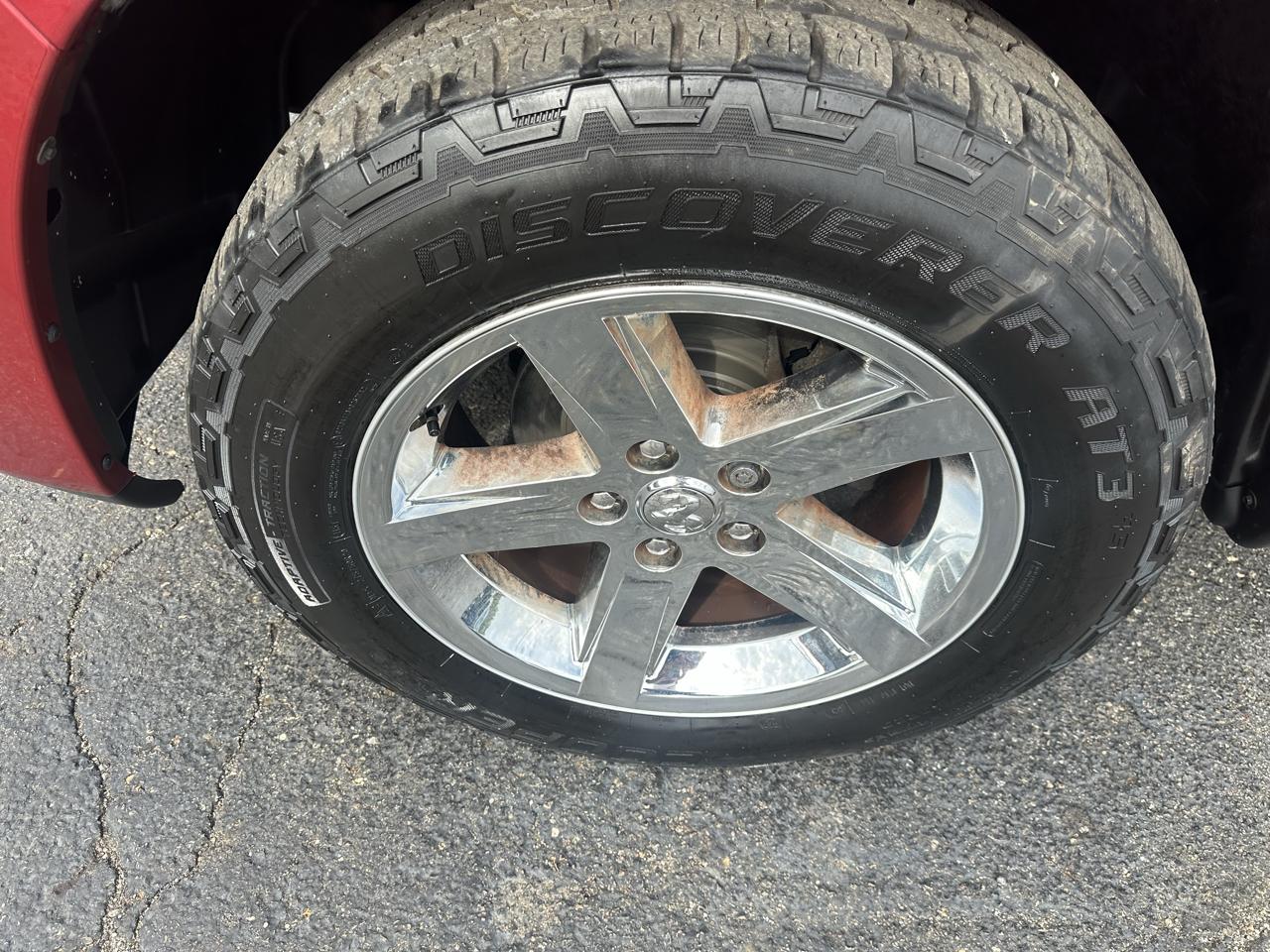 RAM 1500 4WD Quad Cab 140.5" Express 2012
