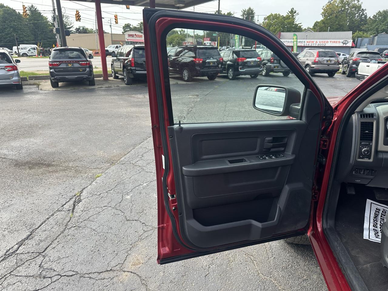 RAM 1500 4WD Quad Cab 140.5" Express 2012