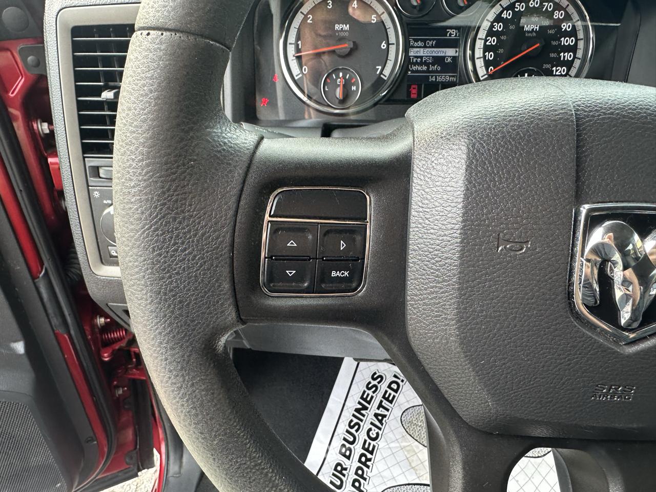 RAM 1500 4WD Quad Cab 140.5" Express 2012