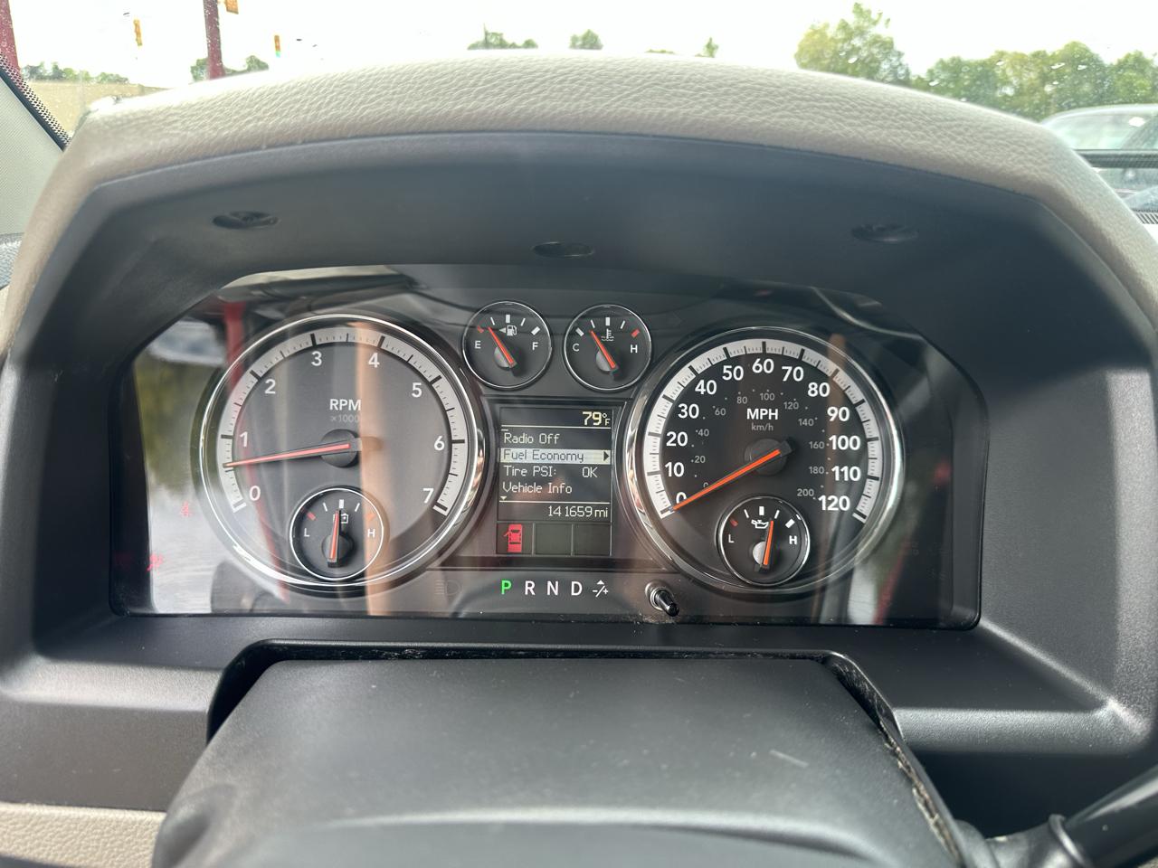 RAM 1500 4WD Quad Cab 140.5" Express 2012
