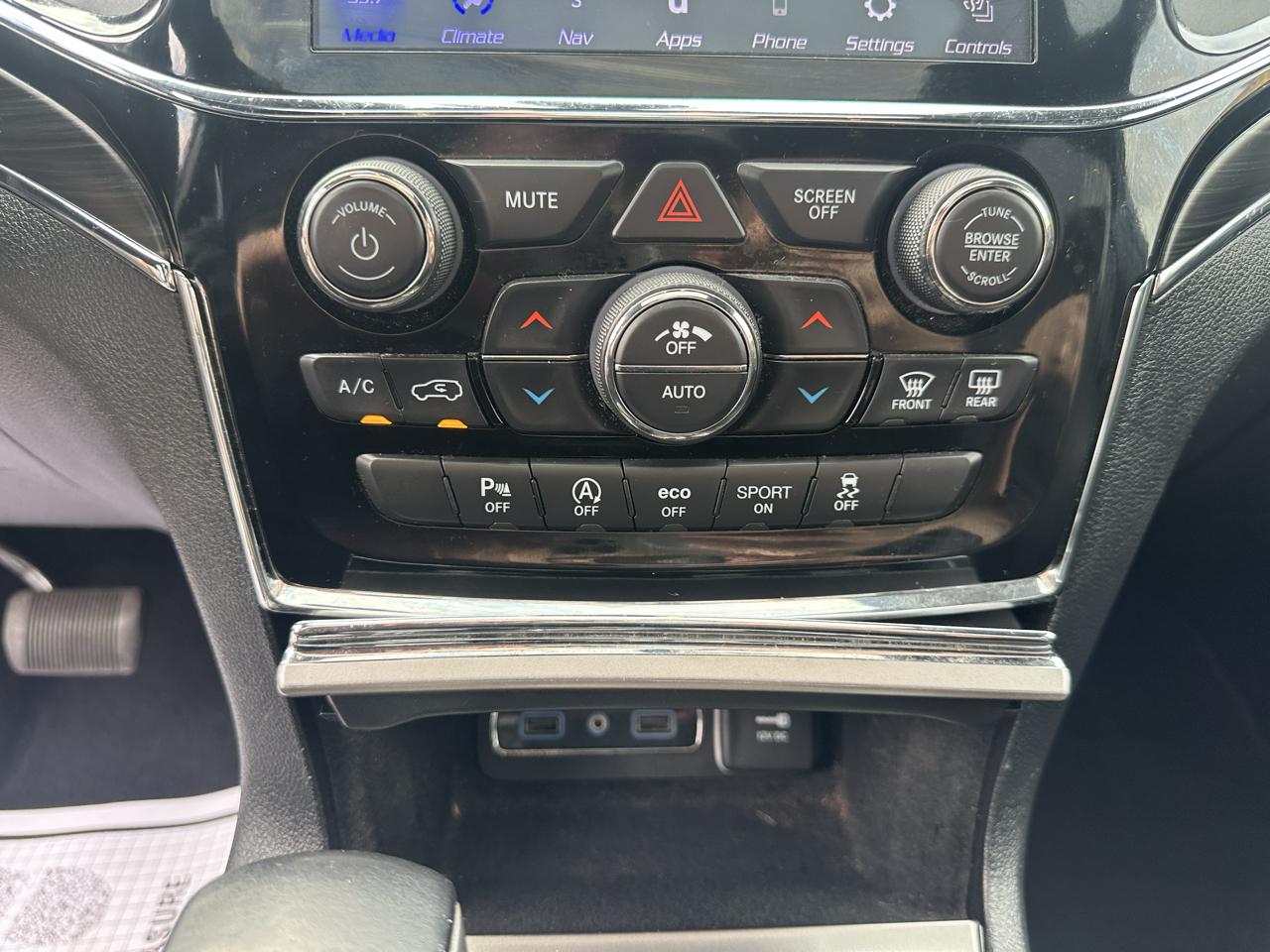 Jeep Grand Cherokee Limited 4x4 2019