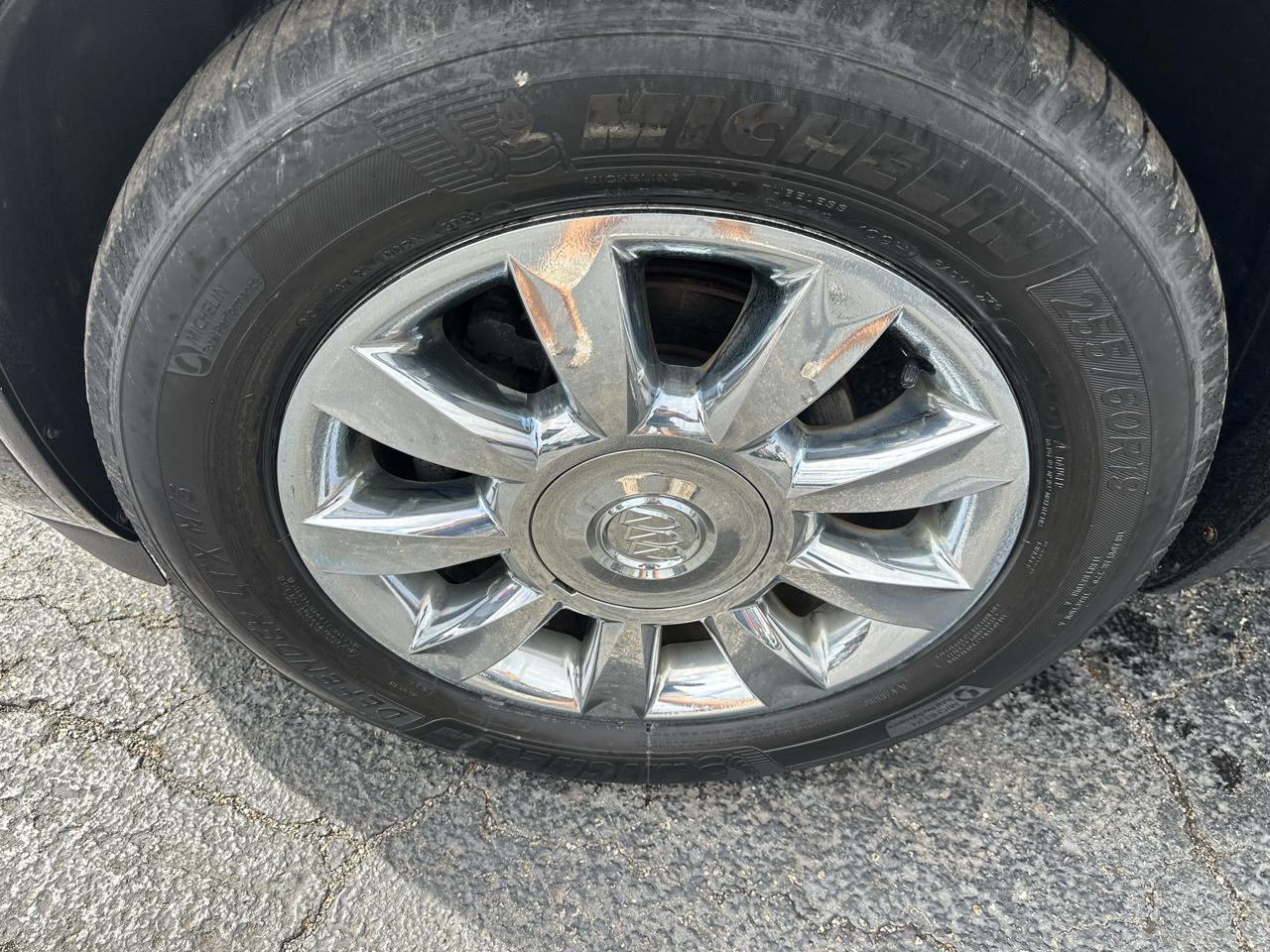 Buick Enclave AWD 4dr Premium 2013