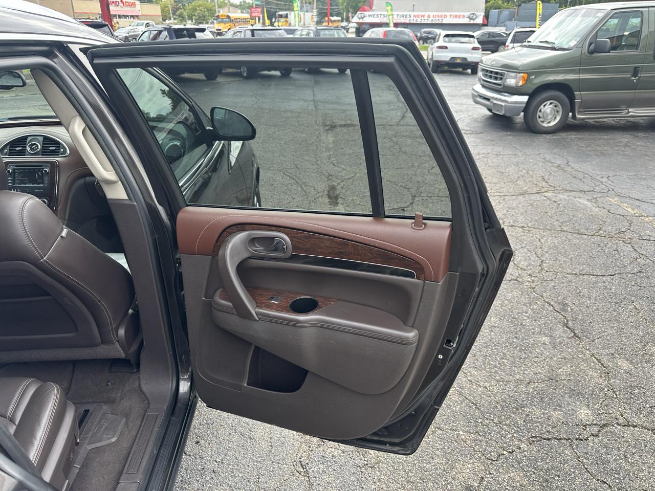 Buick Enclave AWD 4dr Premium 2013
