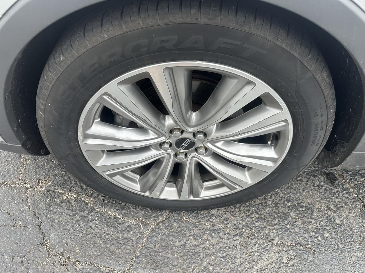 Lincoln MKX AWD 4dr Reserve 2016