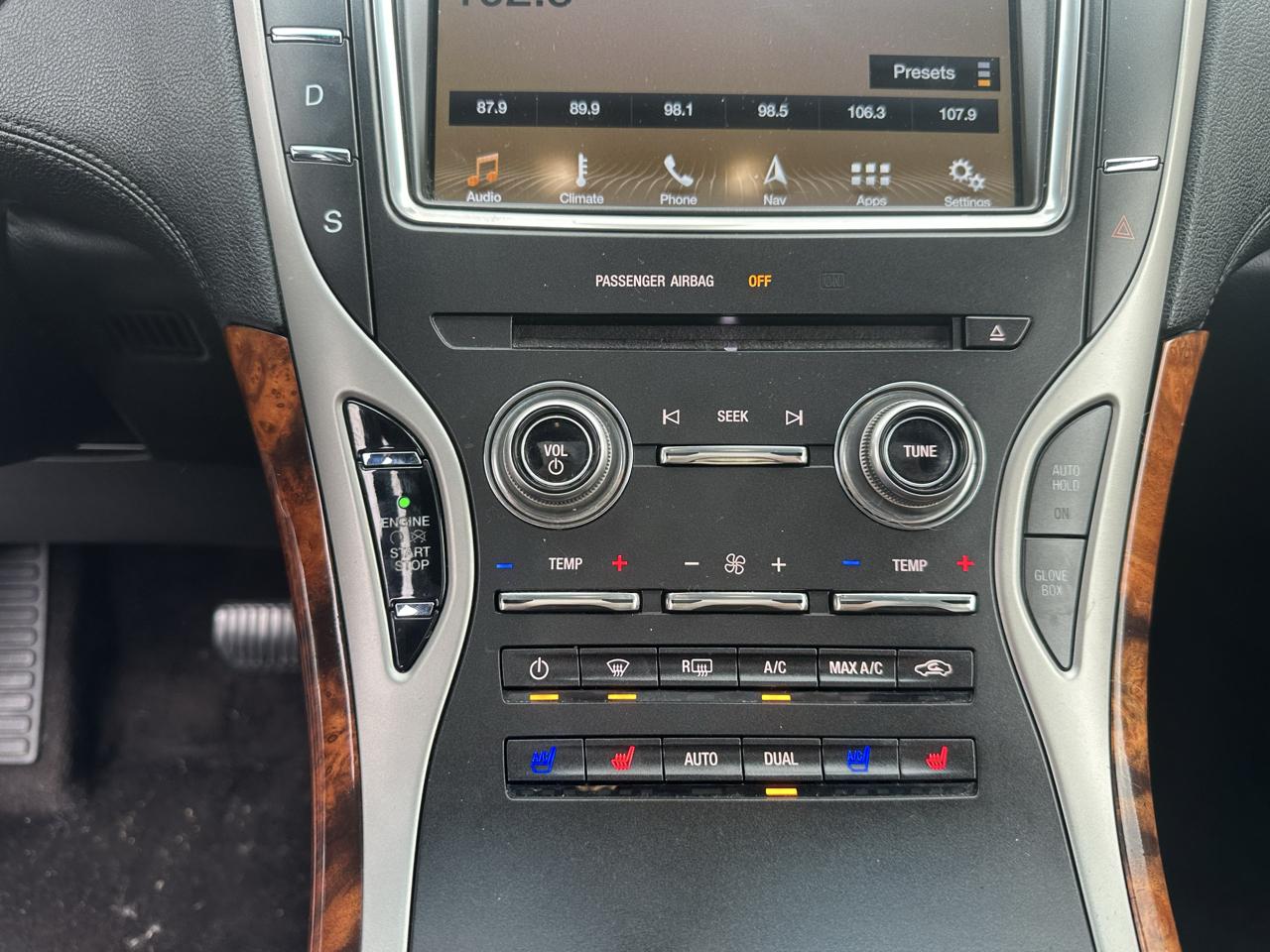 Lincoln MKX AWD 4dr Reserve 2016
