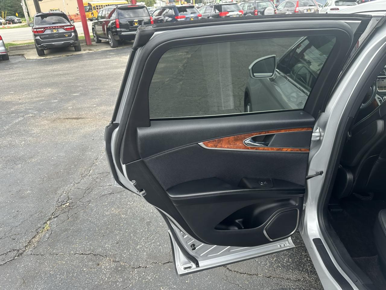 Lincoln MKX AWD 4dr Reserve 2016