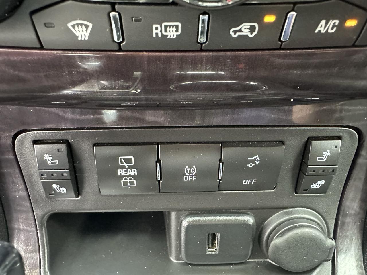 Buick Enclave AWD 4dr Leather 2017