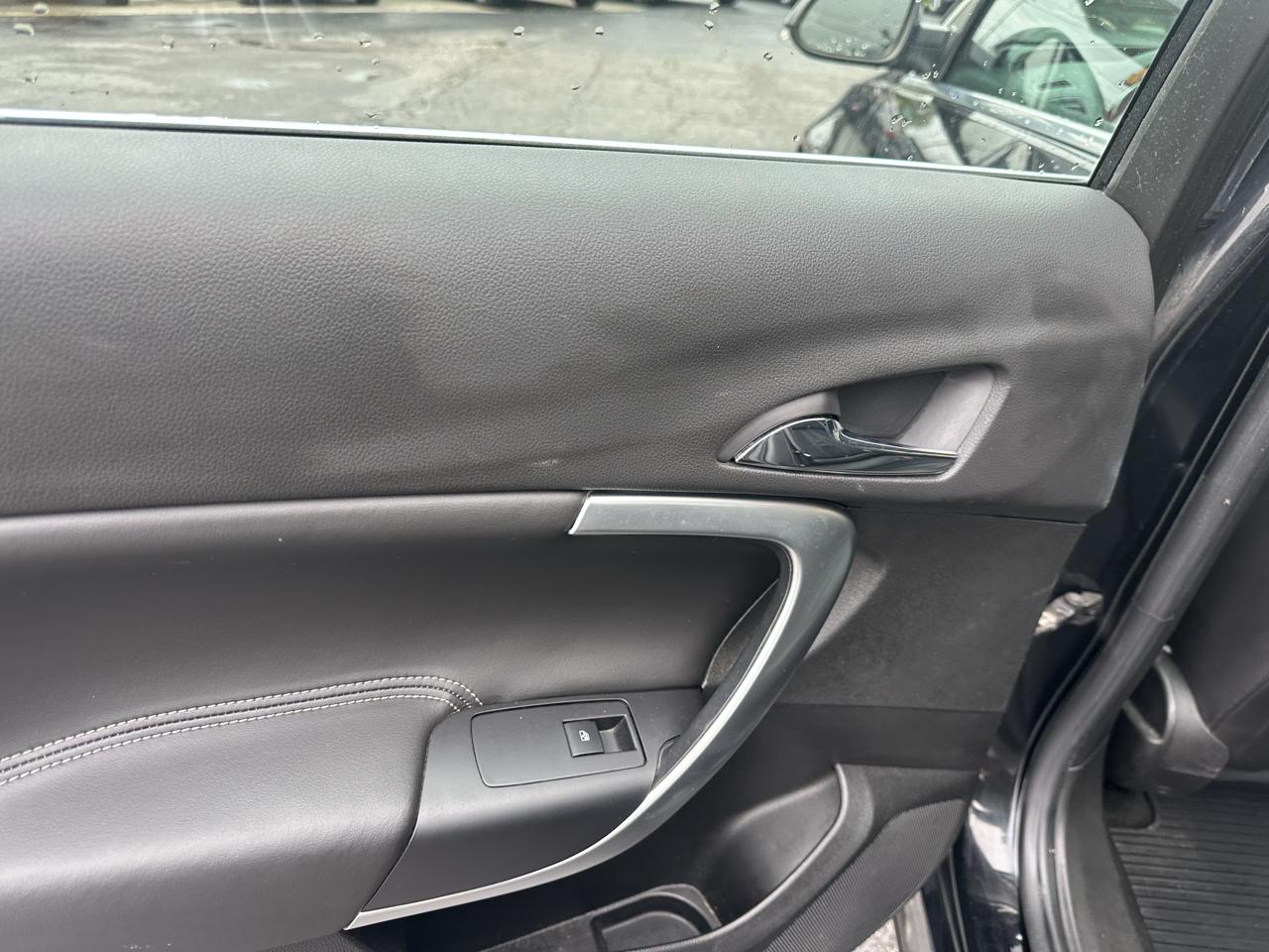 Buick Regal 4dr Sdn Turbo Premium 3 2013