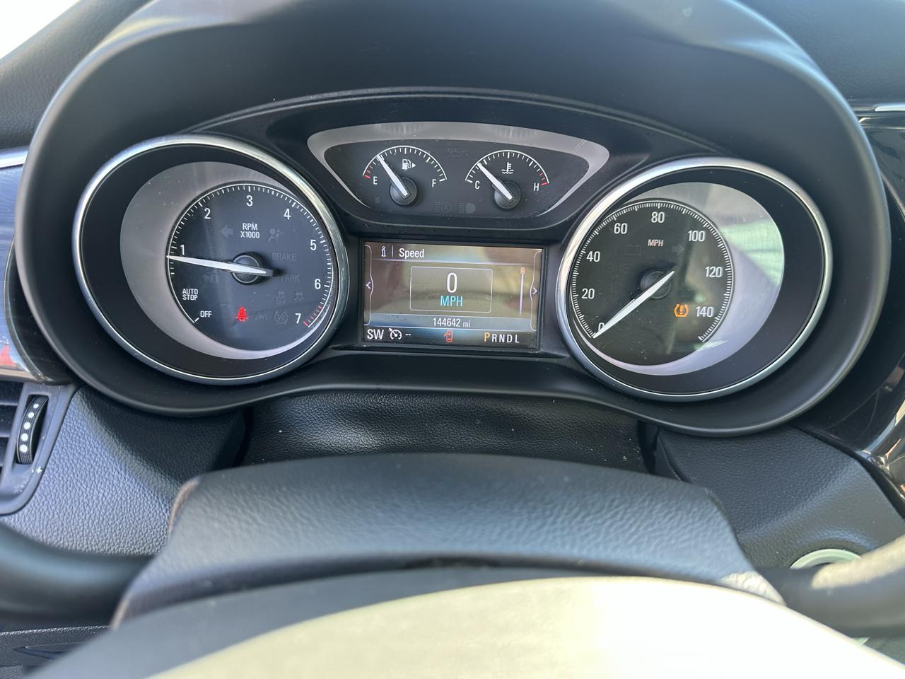 Buick Envision AWD 4dr Essence 2019