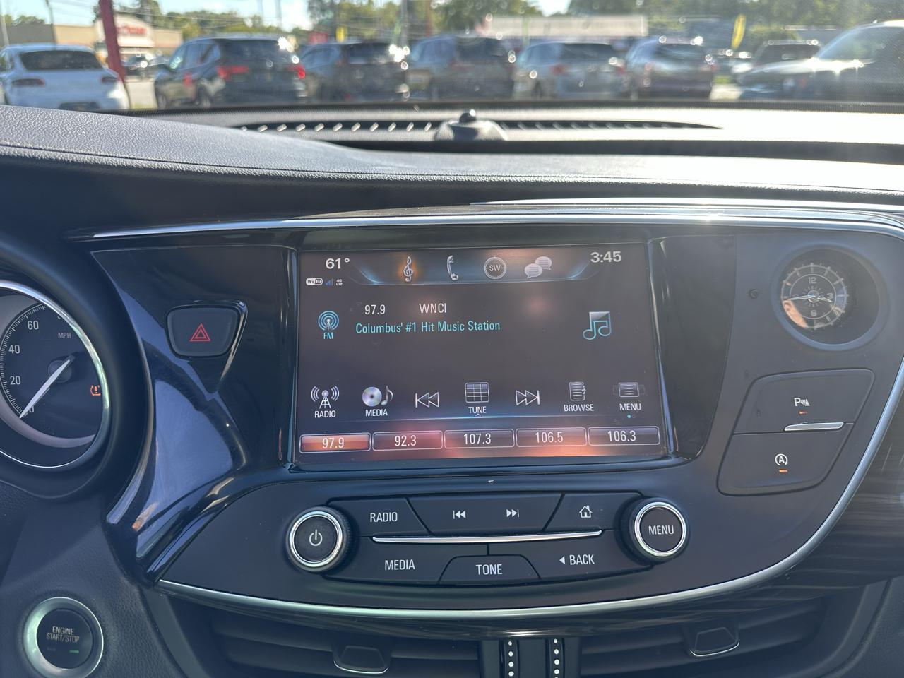 Buick Envision AWD 4dr Essence 2019