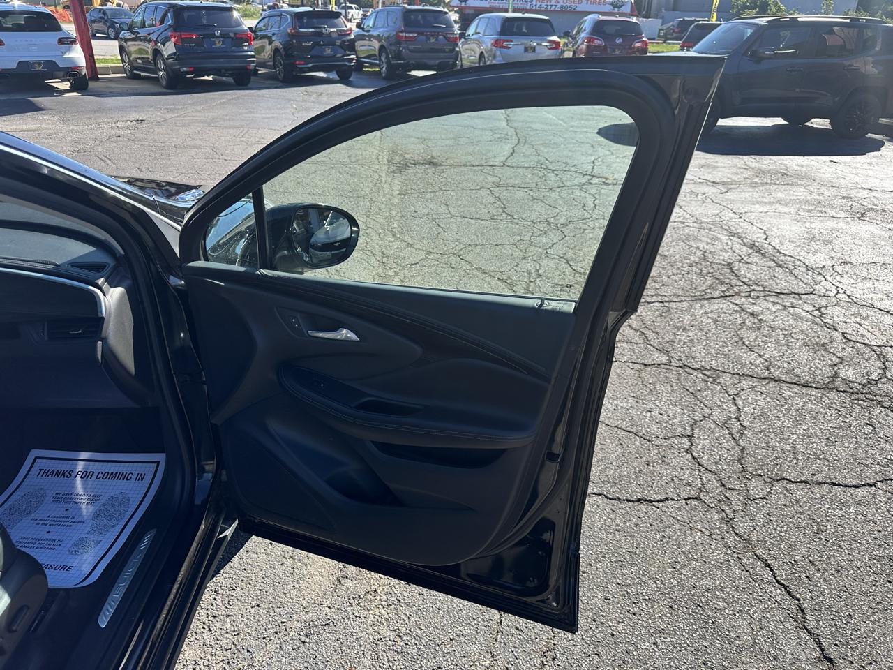 Buick Envision AWD 4dr Essence 2019